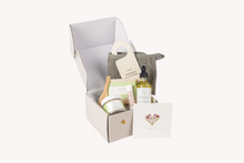 Load image into Gallery viewer, Citrus Self care gift box, Natural skincare gift set - Unisex - AG
