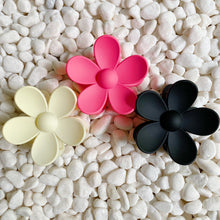 Load image into Gallery viewer, Daisy Days Hair Claw Set
