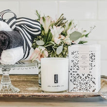 Load image into Gallery viewer, Belgian Linen - Fresh Linen Soy Candle
