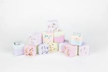 Load image into Gallery viewer, Lavender bath and body set, Natural skincare appreciation gift box
